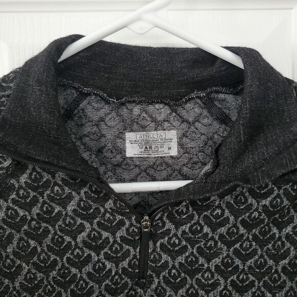 ATHLETA Lightweight Stretchy Quarter Zip Pullover Top Women's Size Medium - Picture 2 of 3